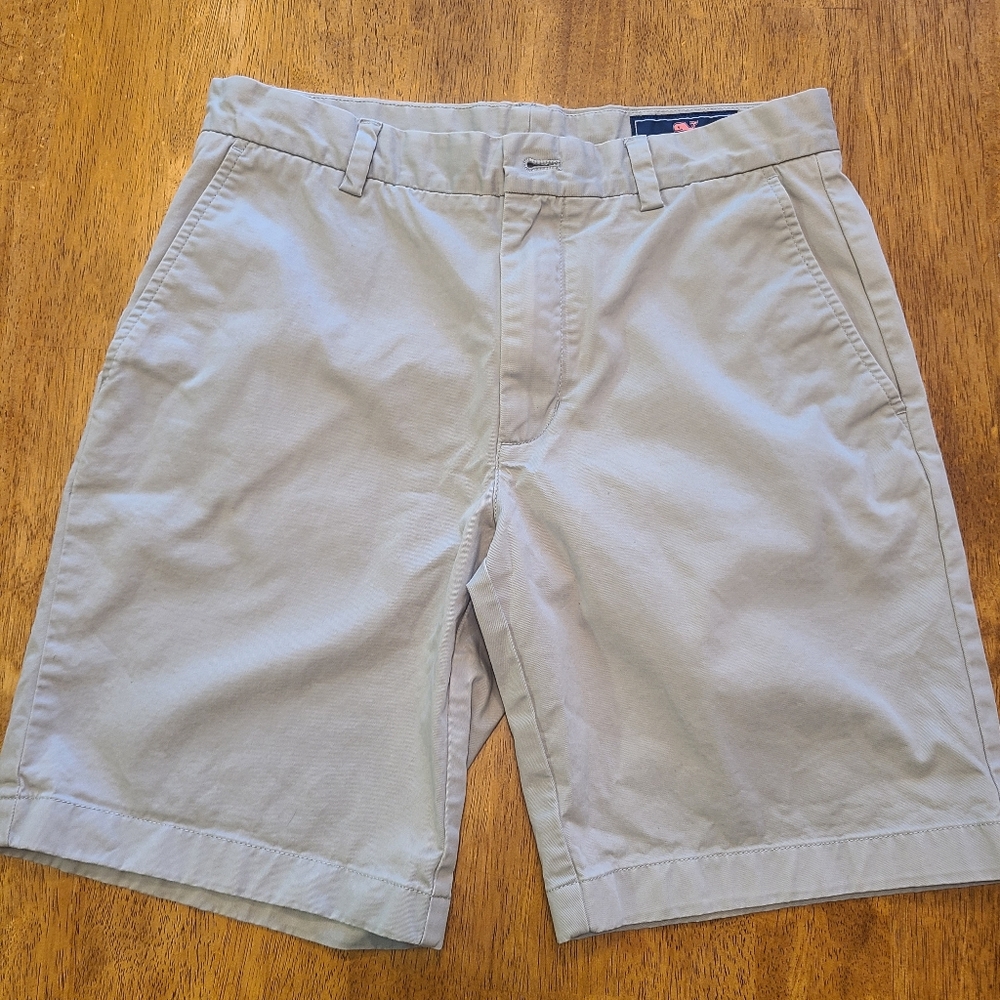 VINEYARD VINES 8" Breaker Chino Short Mens 30 Khaki Flat Front Casual